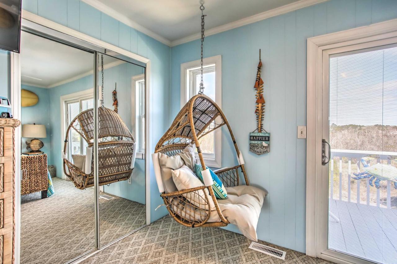 Coastal Oasis With Decks Walk To Holden Beach! Exterior photo